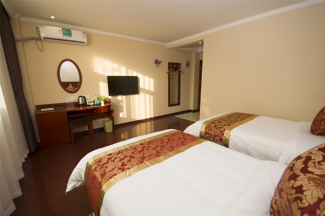 Greentree Inn Jiangsu Suzhou Kunshan High Speed Rail Station Hengshan Road Express Hotel Екстер'єр фото
